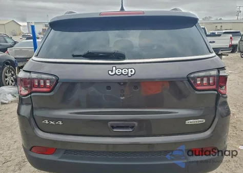 2019 Jeep Compass Latitude из США, поврежденный, VIN 3C4NJDBB2KT629550